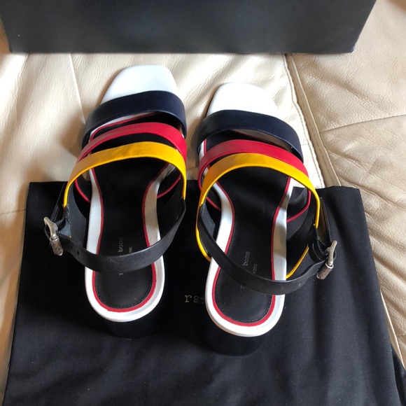 Sent to The RealReal - Picture 8 of 8